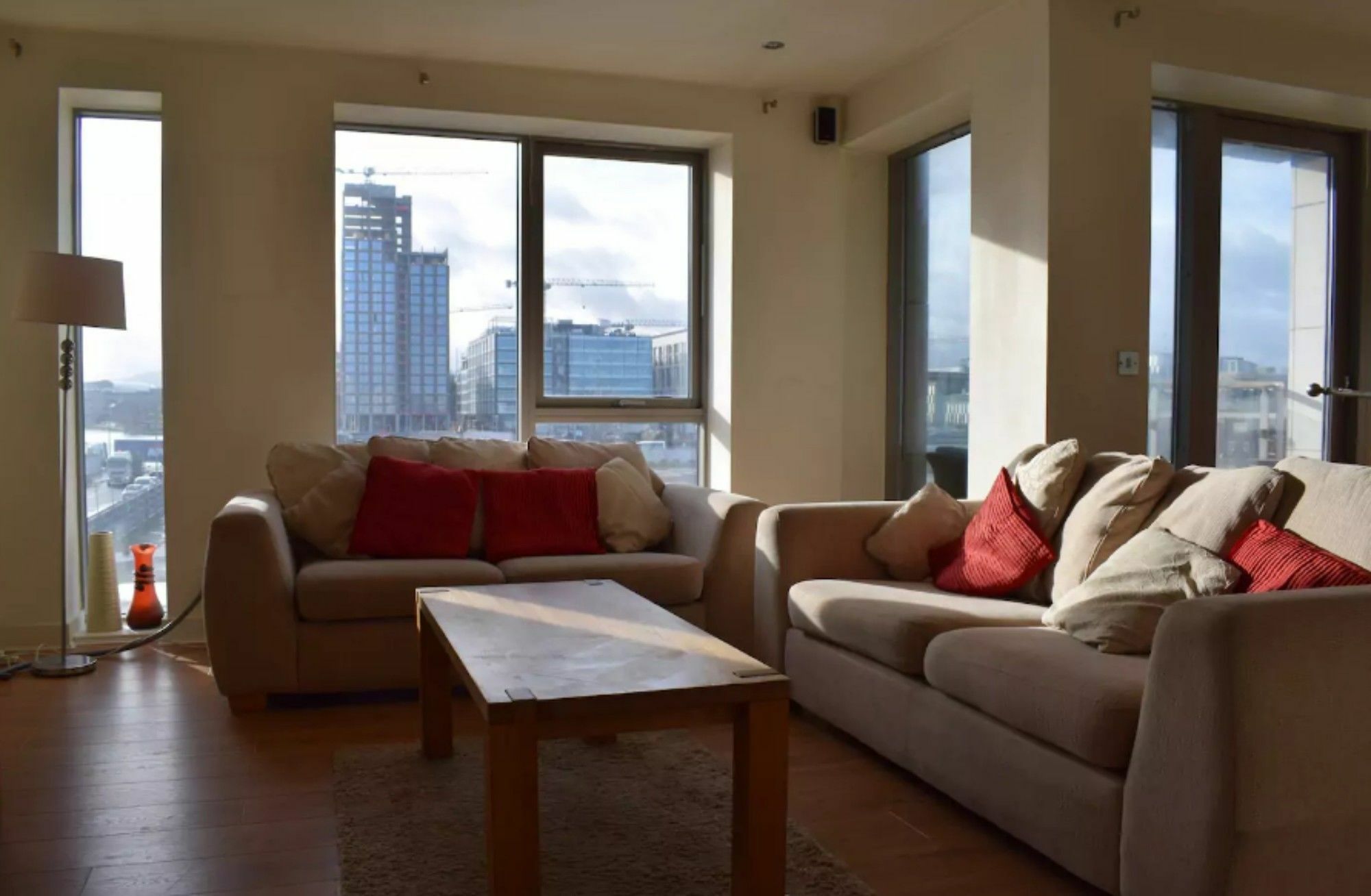 Central 2 Bedroom Apartment In Дублин Экстерьер фото